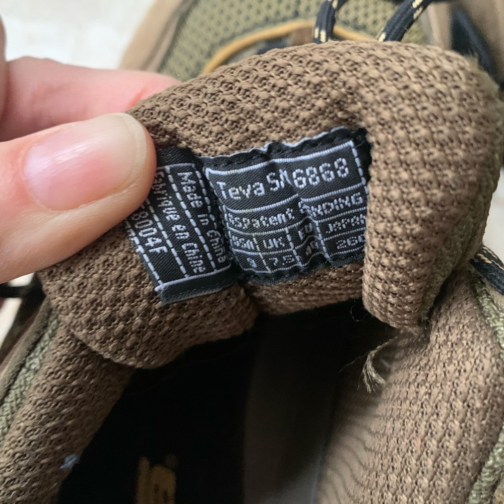 Teva Womens Size 9 Vibram sole Lace-up Hiking Shoe. - Picture 5 of 5